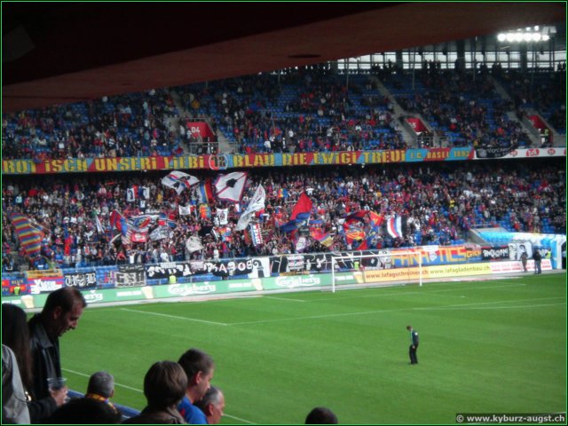 2008.08.23-fcbxamax-02.jpg