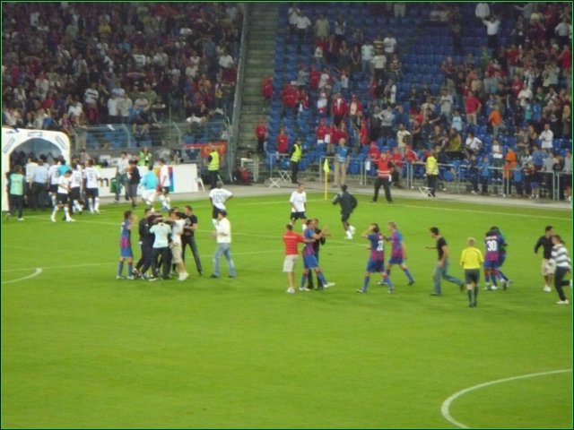 2008.08.27-fcbguimaraes-79.jpg