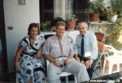 1993-Familie-001.jpg (125022 Byte)