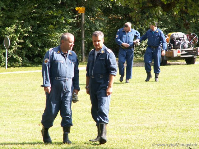 2006.08.09-firedogs-007.jpg
