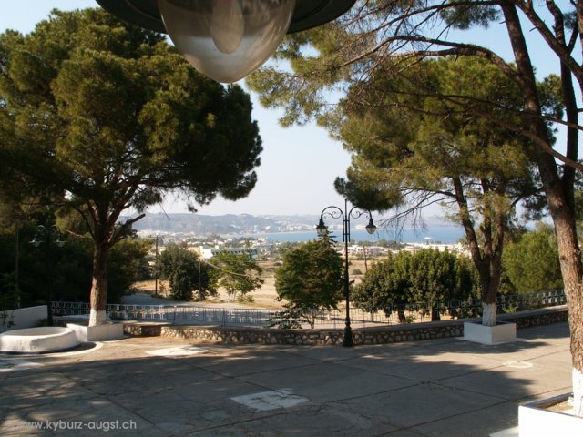 2006.05.19-amos-001.jpg