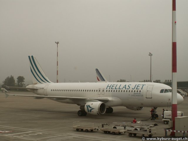 2006.10.14-hinreise-007.jpg