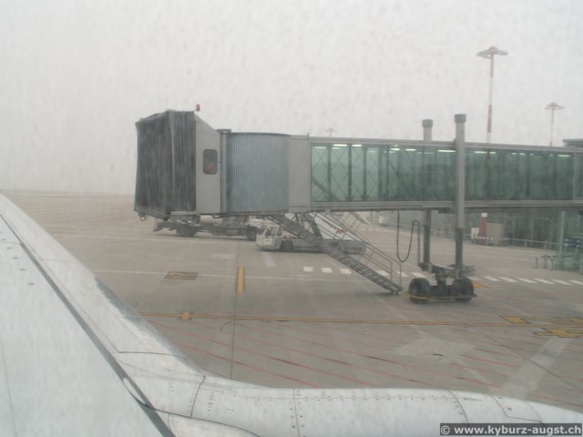 2006.10.14-hinreise-011.jpg