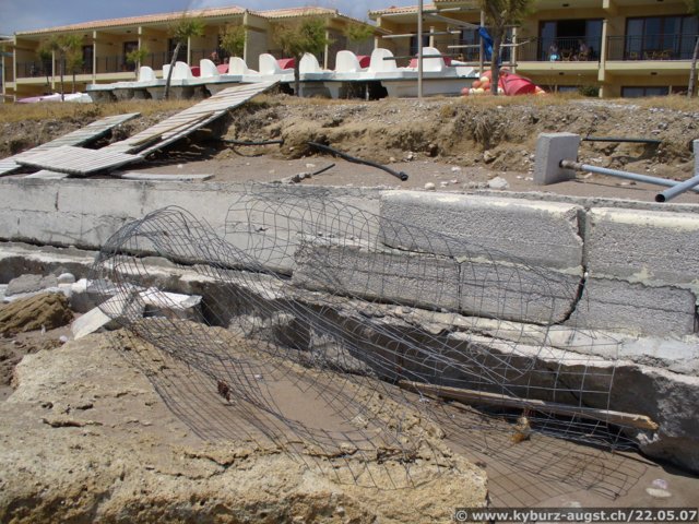 2007.05.22-strand-004.jpg