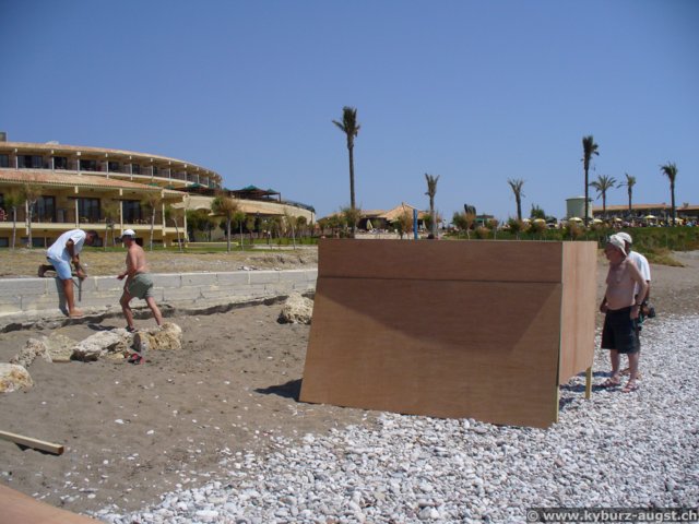 2007.06.02-strand-001.jpg