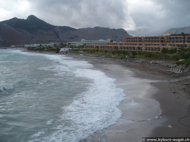 2007.10.21-strand-001.jpg