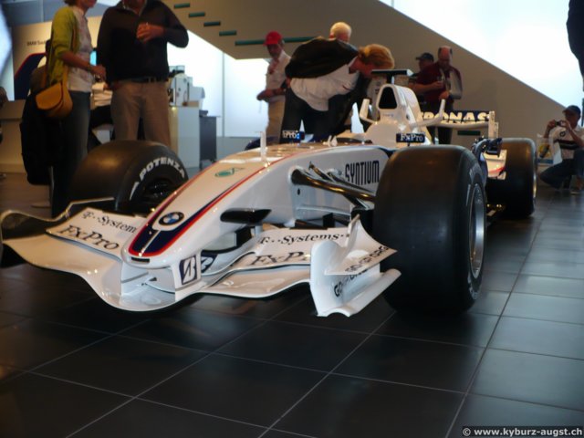 2009.04.26-sauberbmw-021.jpg