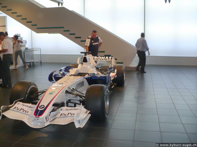 2009.04.26-sauberbmw-048.jpg